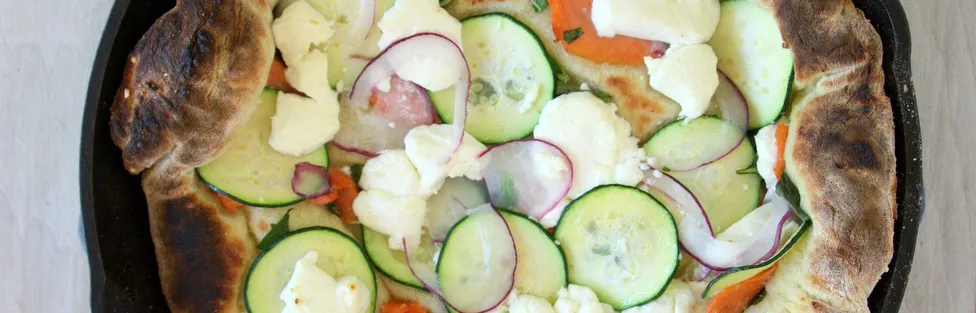 Gourmet Smoked Salmon and Goat Cheese Pizza Recipe