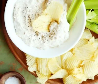 Grandmas Clam Dip