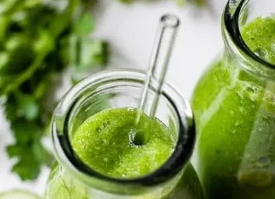 Green Apple Lemon Cucumber Ginger Smoothie