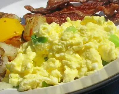 Green &Amp; White Scrambled Eggs - Or Scrambled