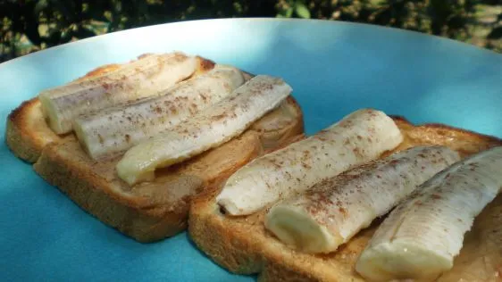 Grilled Banana, Peanut Butter And Honey On