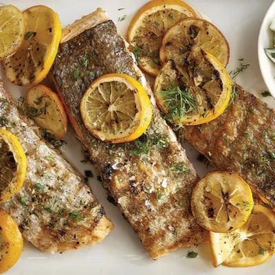 Grilled Salmon Fillets With Creamy