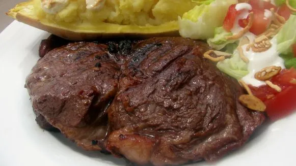 Grilled Steak with Soy-Ginger Marinade: A Flavorful Twist