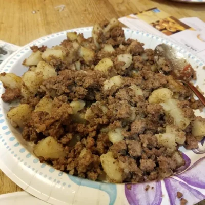 Ground Beef And Potatoes Oh So Simple!