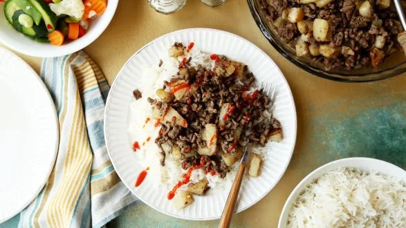 Ground Beef And Potatoes Oh So Simple!