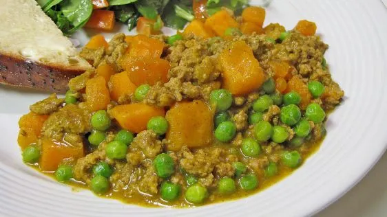 Ground Turkey, Sweet Potato & Pea Curry