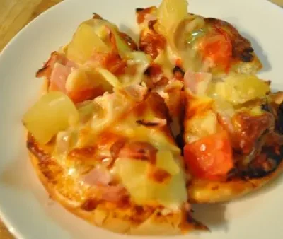 Ham And Pineapple Pizza