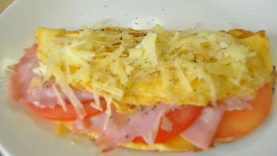 Ham And Tomato Omelet