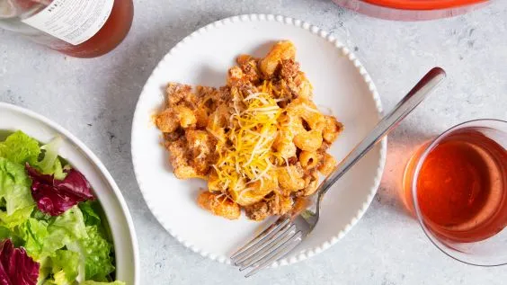 Hamburger Noodle Bake