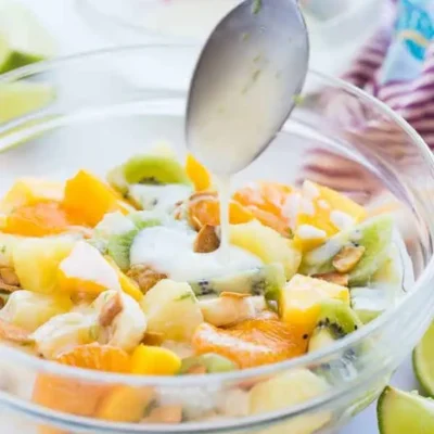 Hawaiian Fruit Salad With Banana Dressing