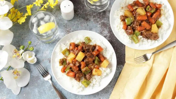 Hawaiian Sweet and Sour Beef Slow Cooker Recipe