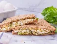 Healthy Egg Salad Sandwich