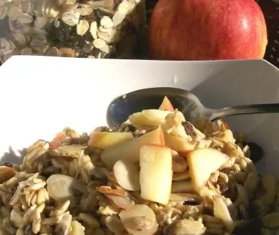 Healthy Homemade Yogi Muesli Recipe For Mindful Eating