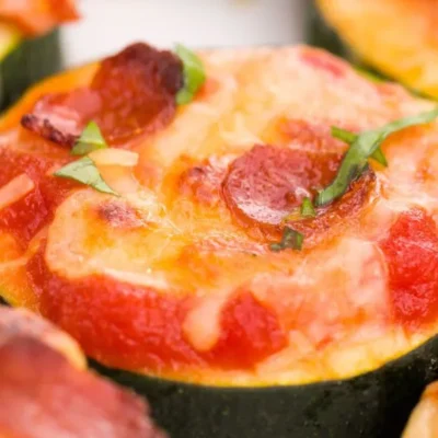 Healthy Low-Carb Zucchini Pizza Bites Recipe