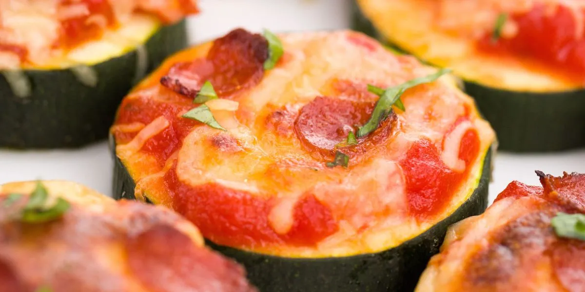 Healthy Low-Carb Zucchini Pizza Bites Recipe