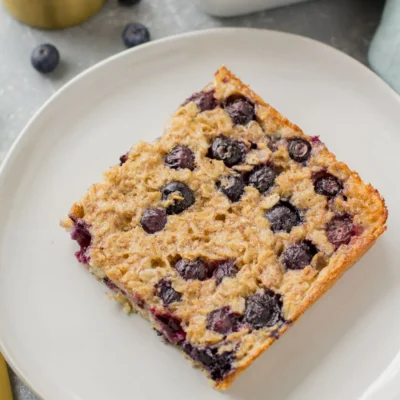 Healthy Low Fat Baked Berry And Fruit Oatmeal