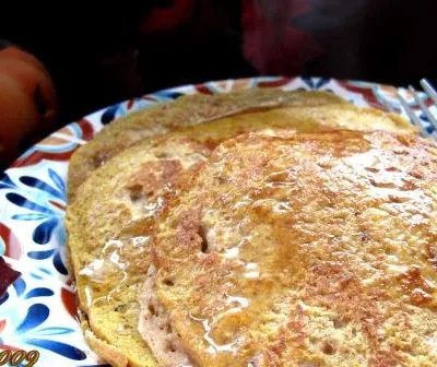 Healthy Pumpkin Spice Pancakes