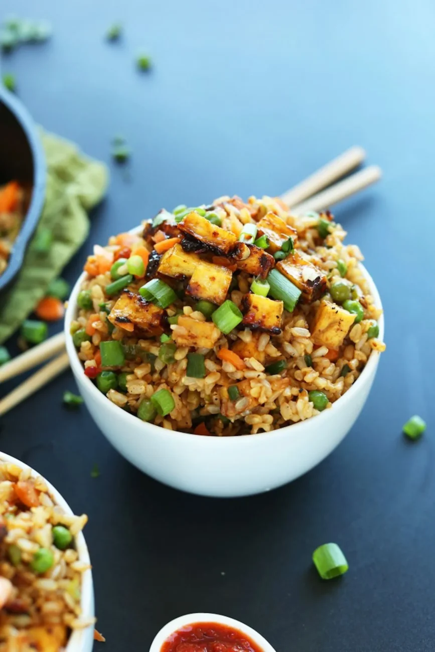 Healthy Stir-Fried Brown Rice with Vegetables – Chinese Style