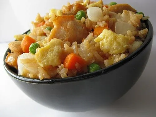 Healthy Weight Watchers Chicken Fried Rice – Only 3 SmartPoints