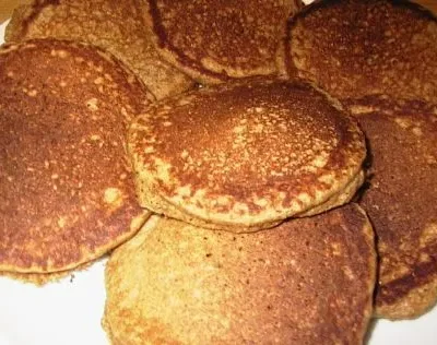 Healthy Whole Grain Gingerbread Pancakes Recipe