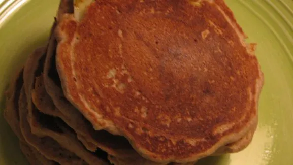 Healthy Whole Wheat Apple Cinnamon Pancakes Recipe