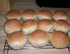 Healthy Whole Wheat Dinner Rolls Recipe: A Perfect Addition to Your Meal