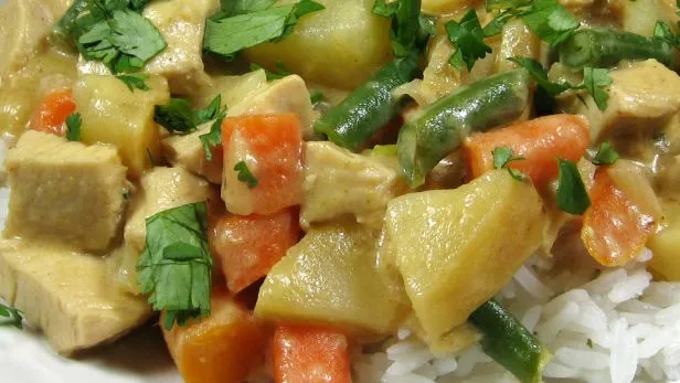 Hearty Curried Chicken Bowl