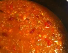 Hearty Ground Beef and Bean Chili: A Classic Comfort Food Recipe