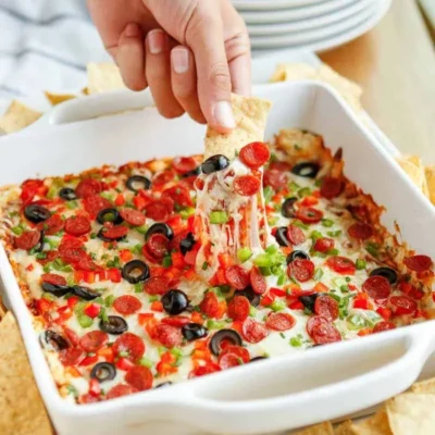 Hearty Pizza Dip