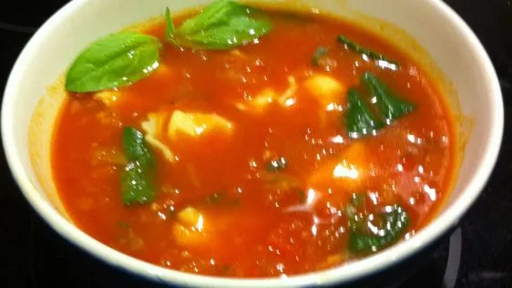 Hearty Tomato Basil Soup Recipe: A Classic Comfort Food