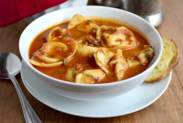 Hearty Tomato Basil Tortellini Soup Recipe