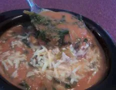 Hearty Tomato and Spinach Soup Recipe for a Nutritious Meal