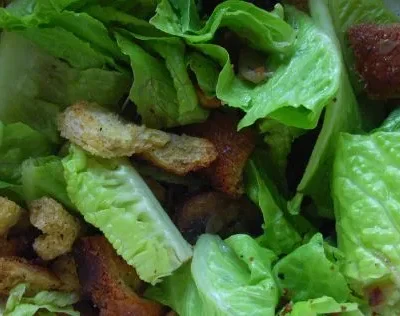 Hearty Warm Spinach Salad Recipe For A Nutritious Meal