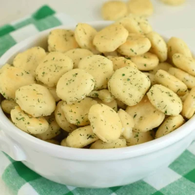 Hidden Valley Ranch Oyster Crackers