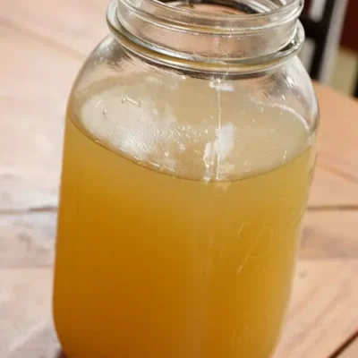 Homemade Chicken Broth From Your Crock Pot