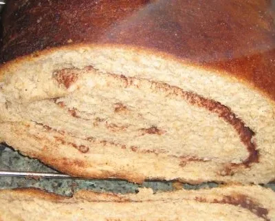 Homemade Cinnamon Swirl Bread