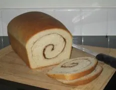 Homemade Cinnamon Swirl Sourdough Bread Recipe