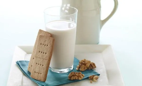 Homemade Creamy Walnut Milk Recipe: A Dairy-Free Alternative