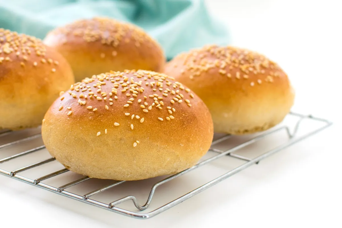 Homemade Whole Wheat Hamburger Buns Recipe