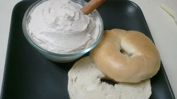 Honey Cinnamon Spread For Bagels