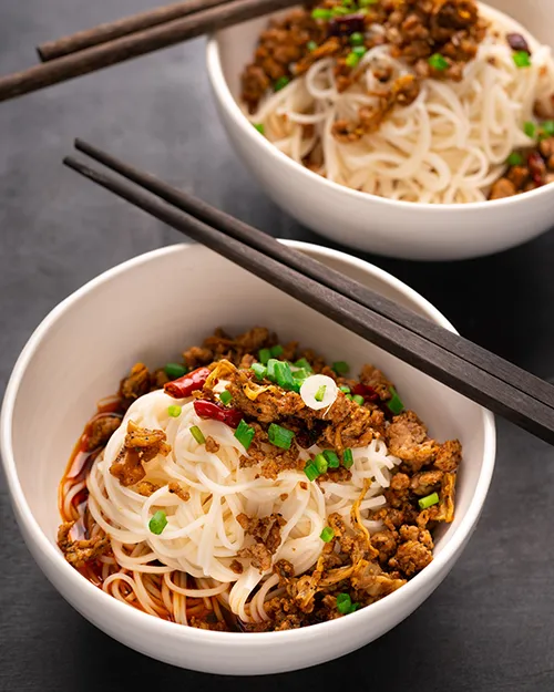 Hot And Spicy Szechuan Noodles Dan