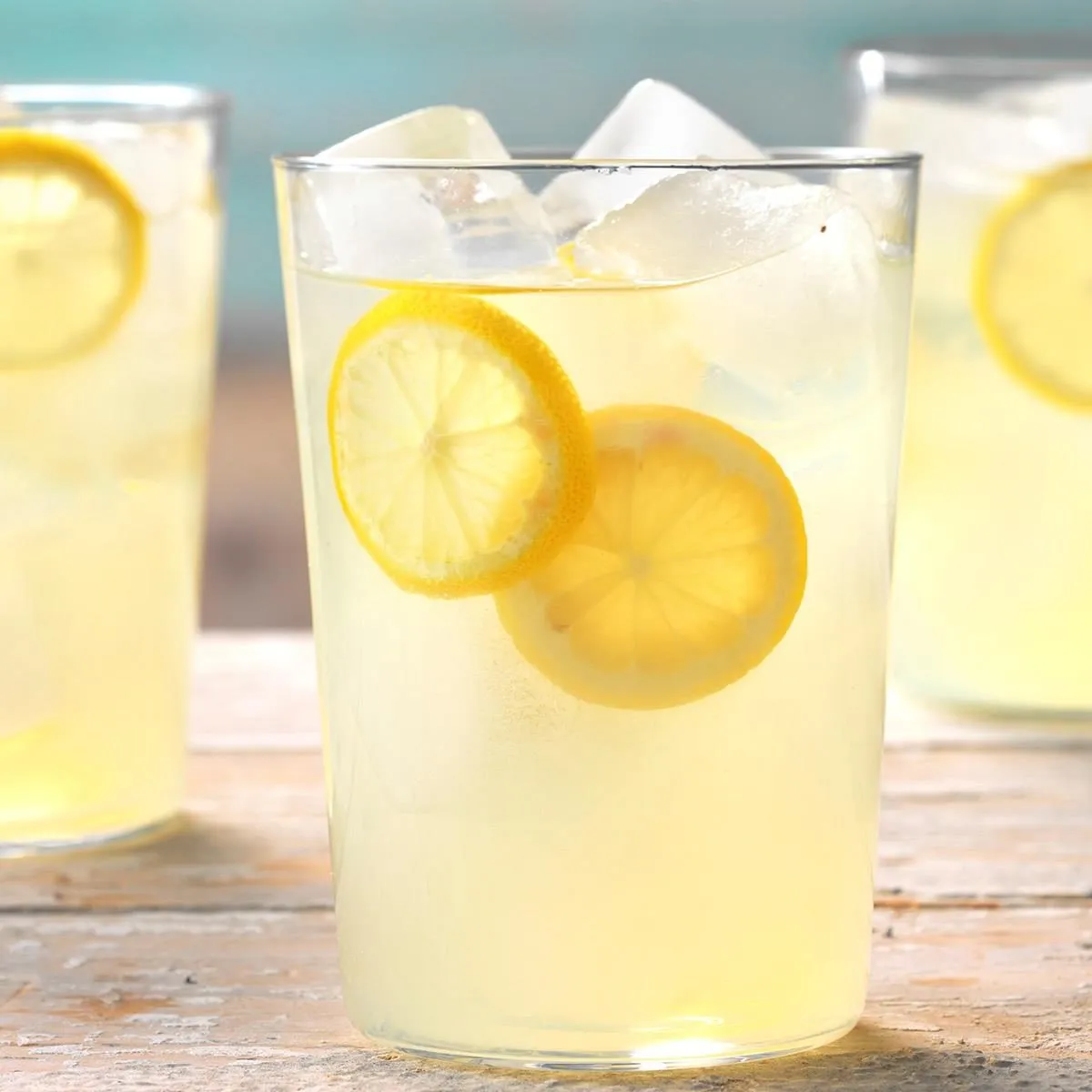 Hot Lemonade With Rum