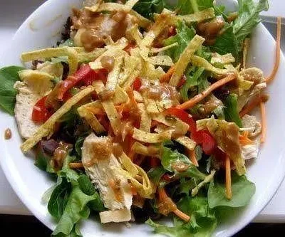 Houstons Grilled Chicken Salad