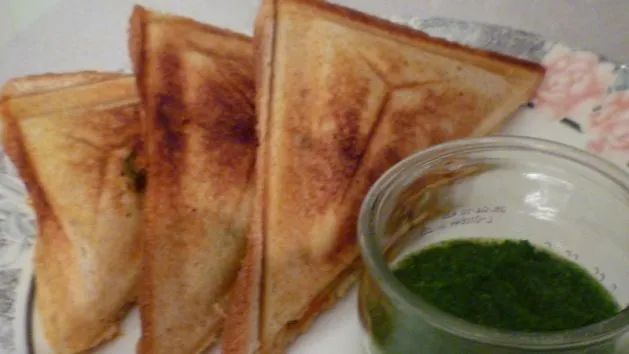 Indian-Inspired Crispy Toasted Sandwiches