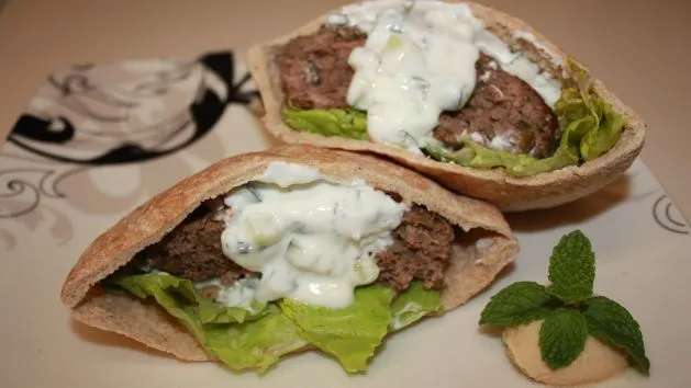 Indian-Inspired Tzatziki Sauce Burgers