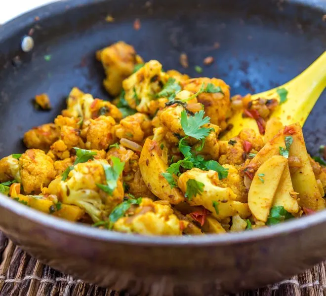 Indian Potatoes With Cauliflower