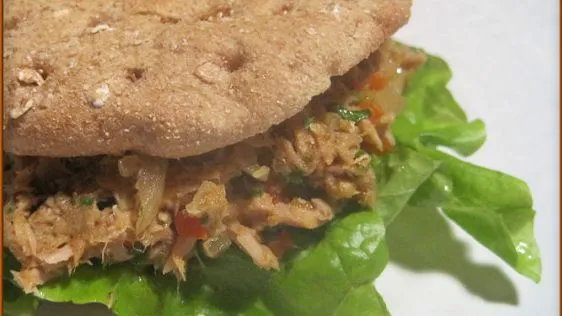 Indian-Spiced Tuna Pita Pockets Recipe