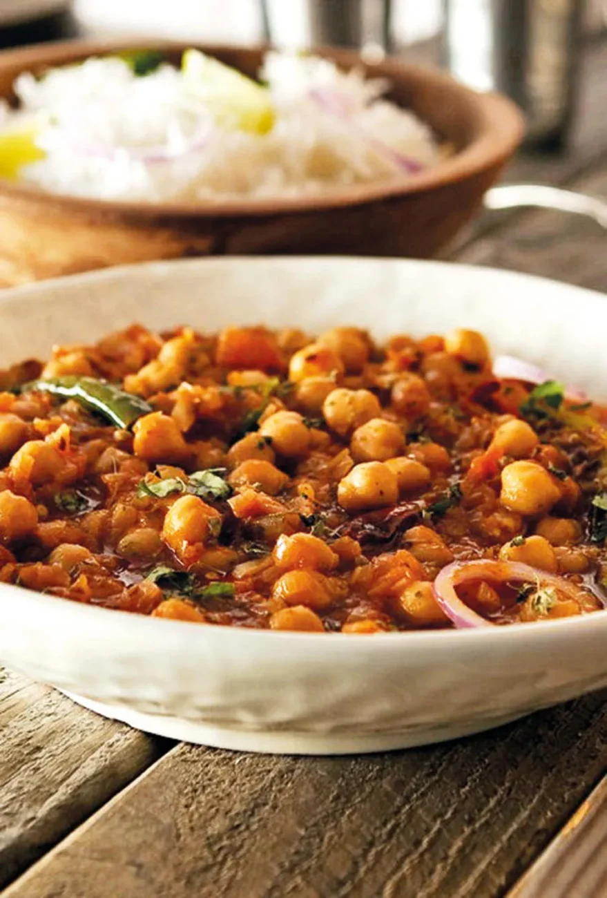 Indian Spicy- Sour Chickpeas With