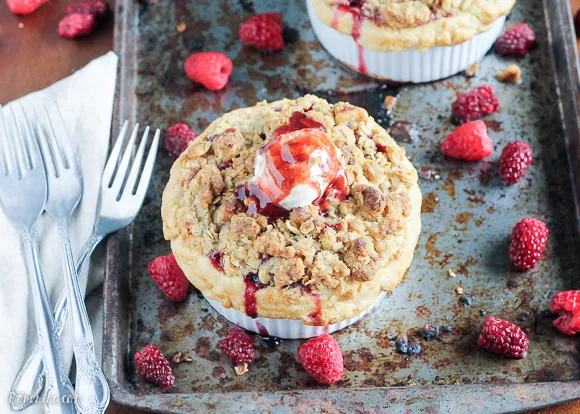 Individual Blueberry Or Apple Crisp