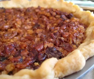 Irresistible Southern-Style Pecan Pie Delight